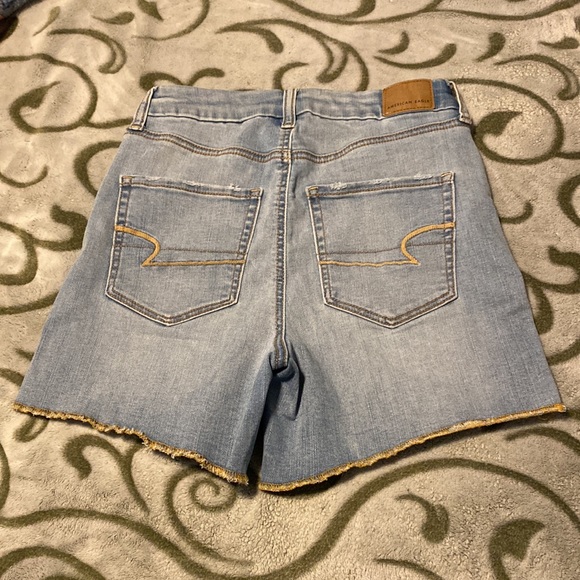 American Eagle curvy high rise shortie - Picture 2 of 4